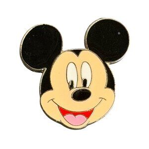 Walt Disney Pin Trading 2011 Mickey Mouse Collection Disney Cast Lanyard Series